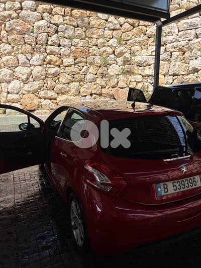 Peugeot 208 2013