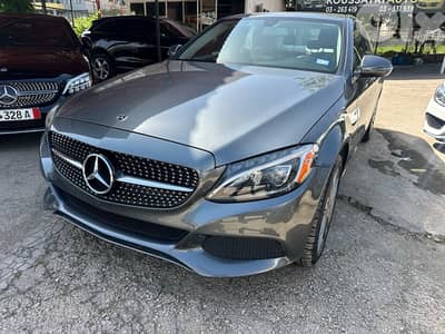 Mercedes-Benz C-Class 2018 California very clean