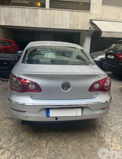 Volkswagen Passat 2011