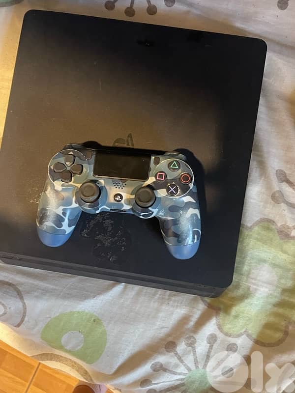 Ps4 slim 2