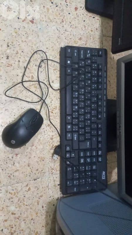 كمبيوتر HP كامل مع كامل ملحقاته - نظيف وشغال 100% 4