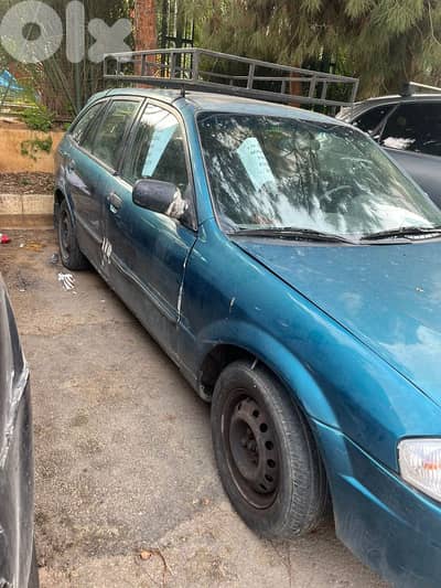 Mazda 121 1999