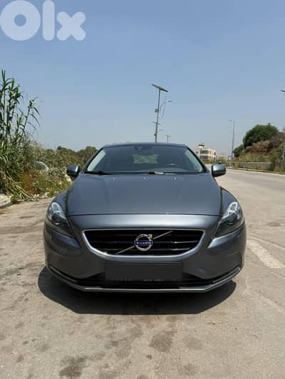 Volvo V40 2015 -03888736