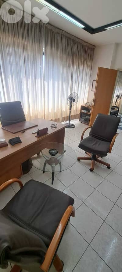 Office / apartment in Ashrafieh for sale/مكتب أو شقة في الأشرفية للبيع