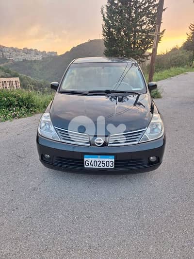 Nissan Tiida 2006
