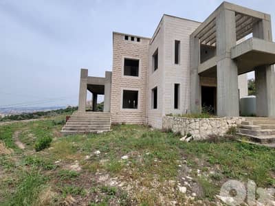 GMB145CD - Under Construction Villa For Sale In Halat - فيلا قيد الإنشاء للبيع في حالات