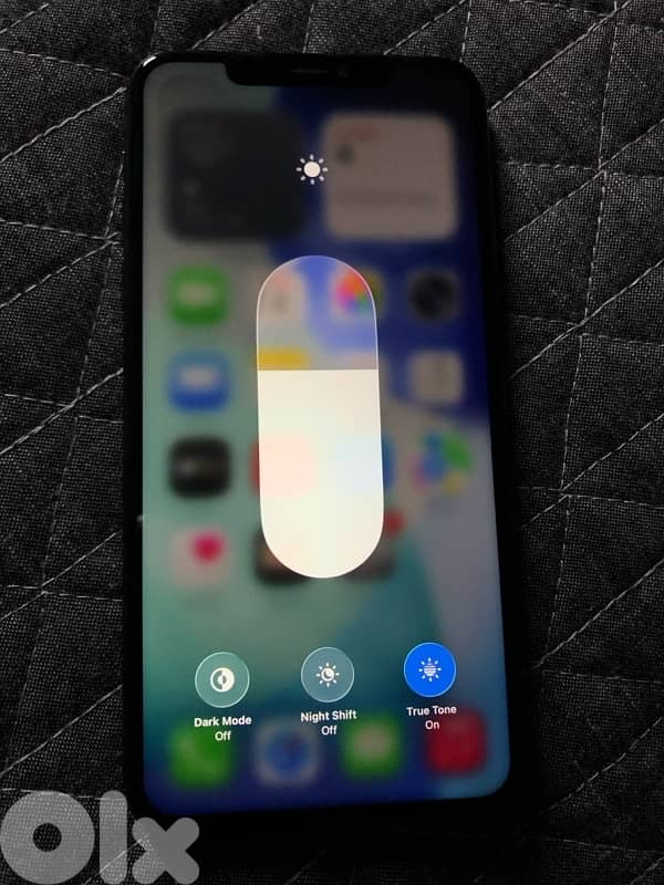 iphone 11 pro max 1