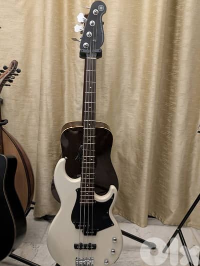 Yamaha bass