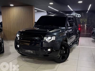 2023 LAND ROVER DEFENDER P400 HSE (Company Source)