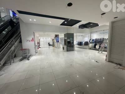 2300 Sqm Showroom For Rent In Hamra صالة عرض للاجار في الحمرا