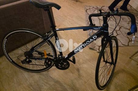 Outroad Brand New Road Bike – Performance & Reliability