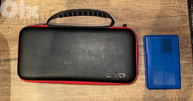 Nintendo Switch used console + accessories (GAMES SEPARATE) 1