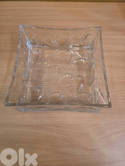 Crysal heavy square bowl