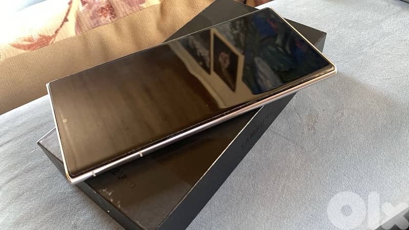 Samsung s22 ultra 256 12ram with box 2