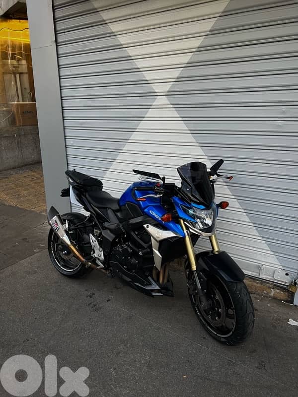 GSR750 2