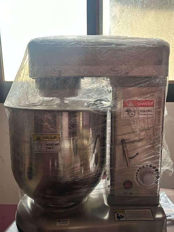 Stainless Steal Mixer 10 liters 1