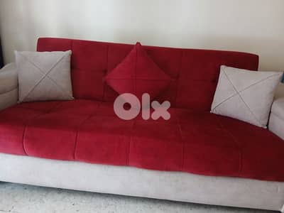 قطم ٢ كبار صندوق بصيرو تخت و ٤ صغار بسعر مغري وضعيتن ممتازة