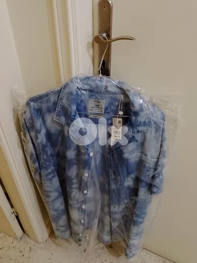 قميص رجالي للبيع ماركة Splash بعدو جديد قياس XL السعر 15$
