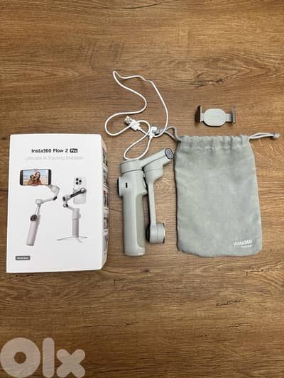 Insta360 Flow 2 Pro AI Gimbal - Used Like New - 360° Tracking