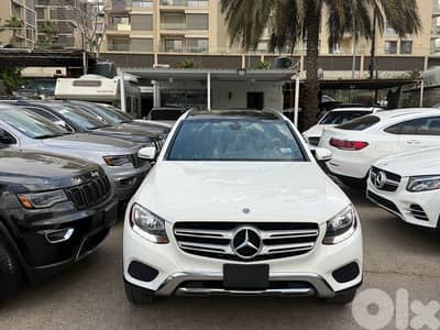 Mercedes-Benz GLC 300 4Matic 2018 Clean carfax