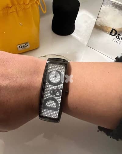 Watch D&G lady watch original for women like new