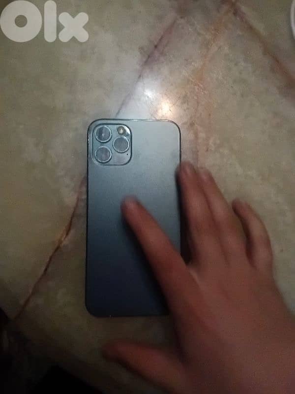 iPhone 12 Pro 275$ 4