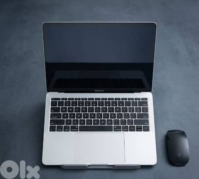 macbook pro 2017 with magic mouse