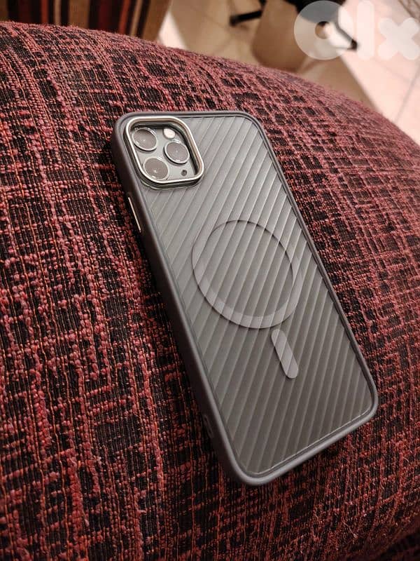 iphone 11 pro max 2