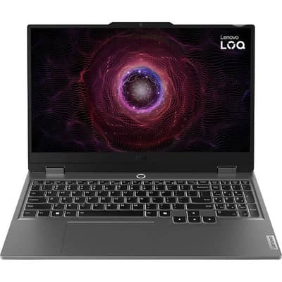 Display: 15.6" Full HD