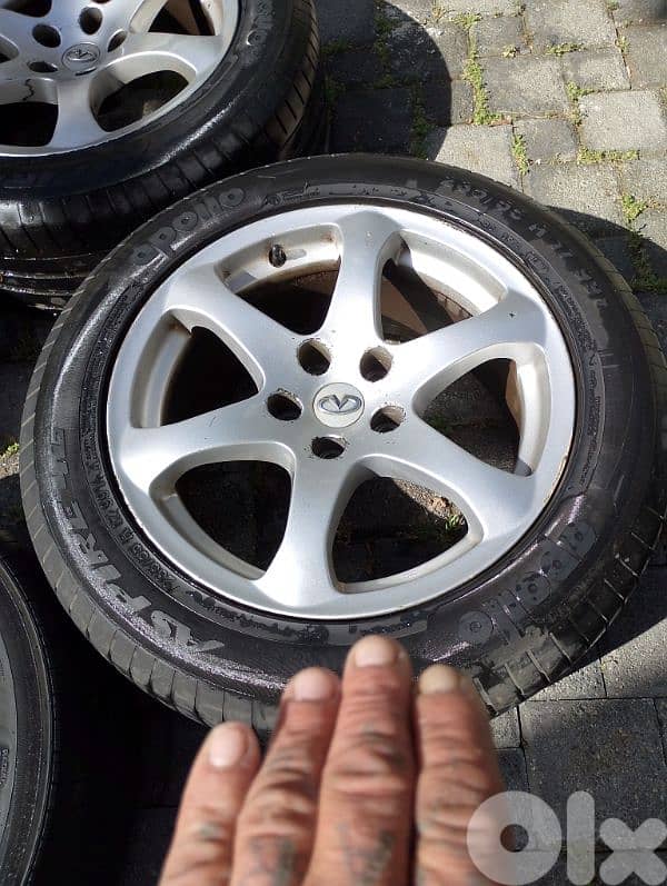 ٥ جنوطه و ٥ دواليب وقطع ب ٦٠٠٠ دولار اليوم ب 150$ 2