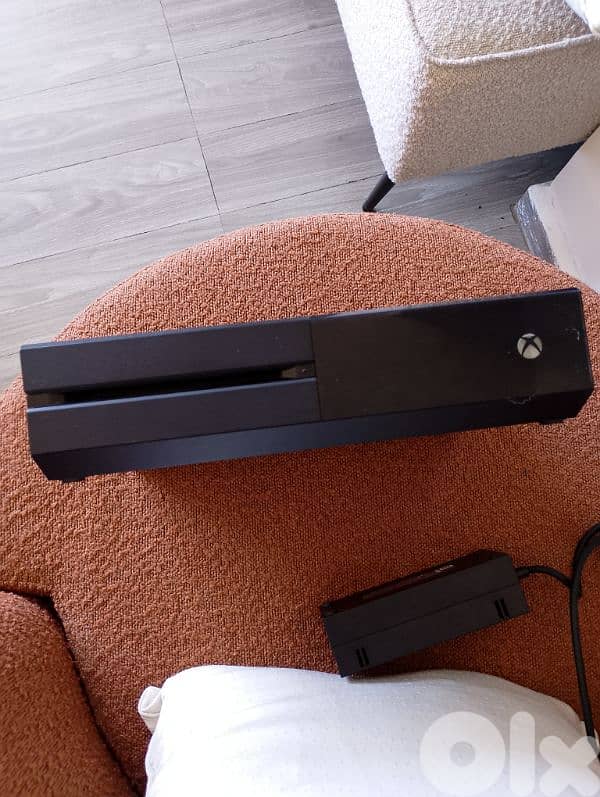 ٥ جنوطه و ٥ دواليب وقطع ب ٦٠٠٠ دولار اليوم ب 150$ 8