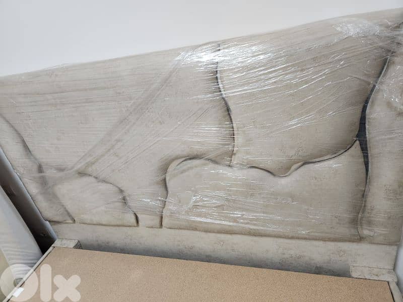 king-size bed frame 3