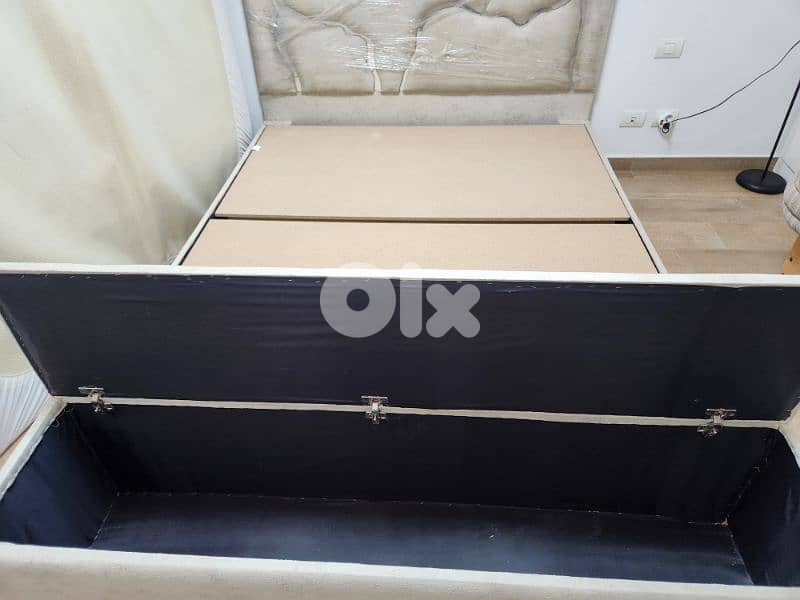 king-size bed frame 5