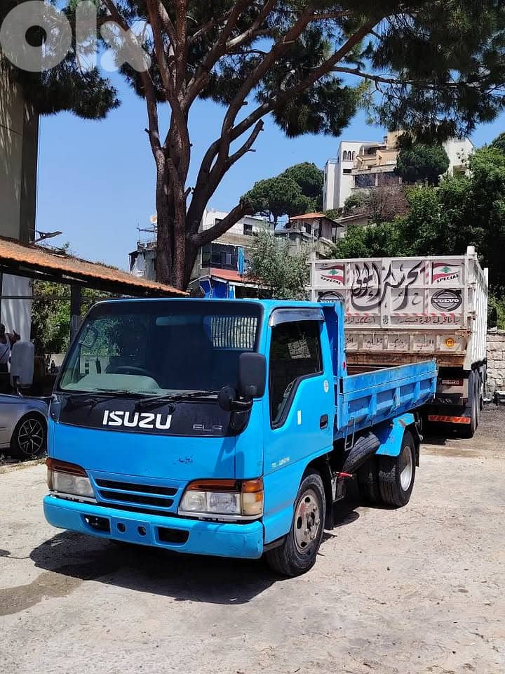 Isuzu 2004 8