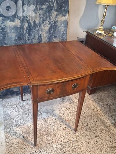 antique english leather top solid wood small desk