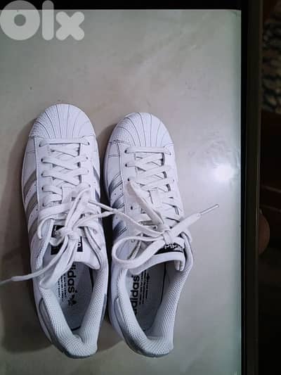 Adidas shoes size 41.5