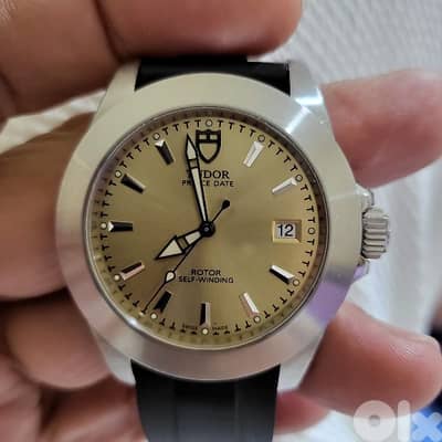 tudor price date 40mm