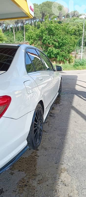 Mercedes-Benz Other 2010
