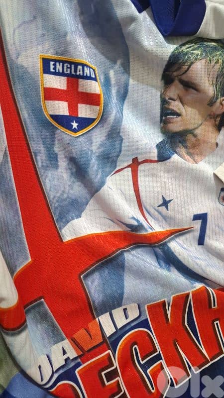 Beckham England shirt 2