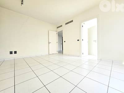 RAO26-5098 Office for Rent – Hazmieh | 70 m²