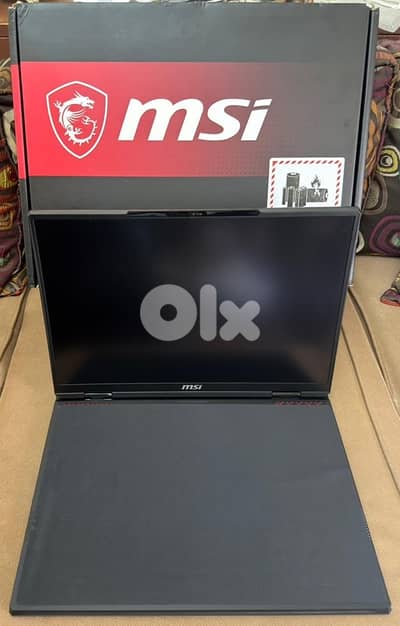 MSI RAIDER Gaming/Rendering Laptop i9 14900HX RTX 4080 32GB Ram DDR5