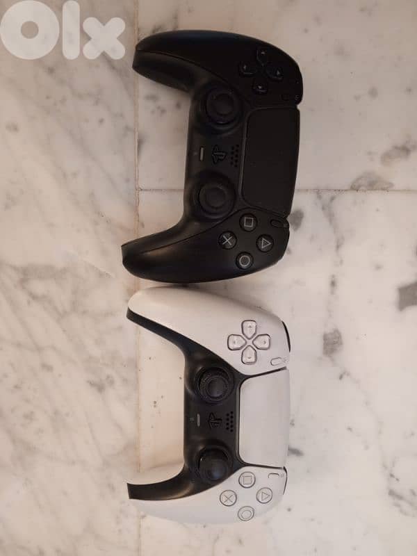 PS5 SLIM 1TB disk Europe used + 2 original controllers + 5 games 3