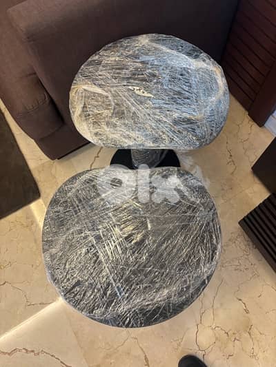 set of 2 tables