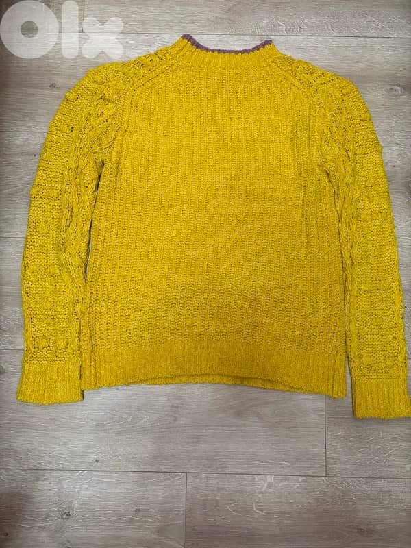Sweater 1