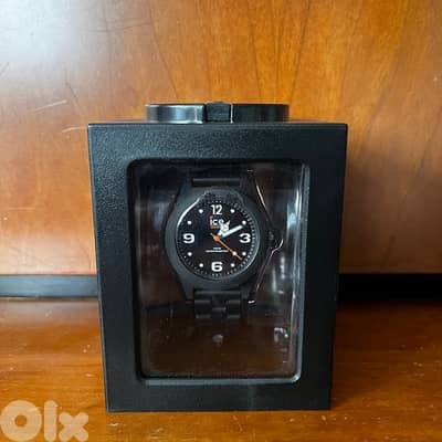 ICE Watch Slim Black Matte