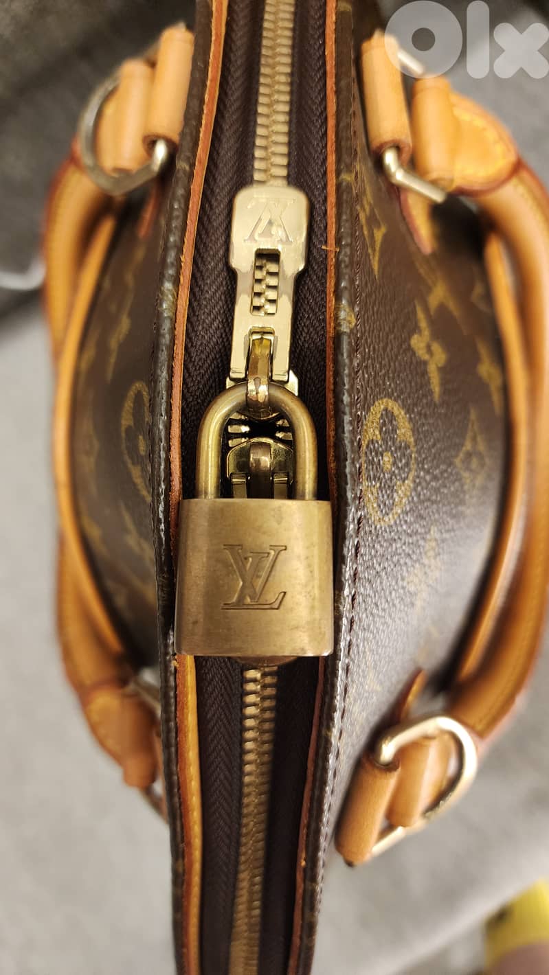 Louis Vuitton 2