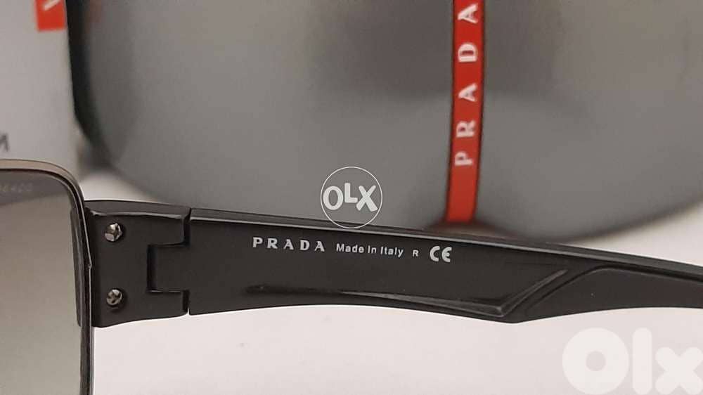 Prada 4