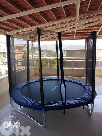 Trampoline  dimension 2.50cm