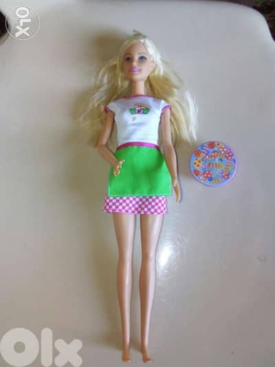 Barbie I CAN BE A PIZZA SHEF as new Mattel doll 2020+Pizza Figurine=22