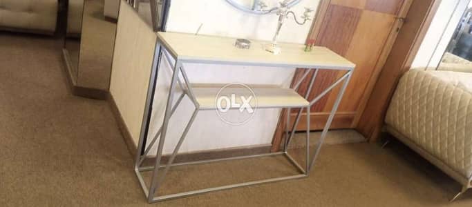 Console table